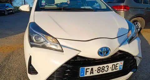 Used TOYOTA YARIS Hybrid 2018 Ad France