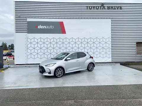 Used TOYOTA YARIS Hybrid 2021 Ad France