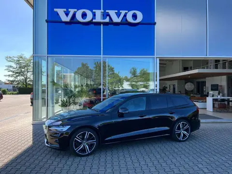 Used VOLVO V60 Petrol 2019 Ad Germany