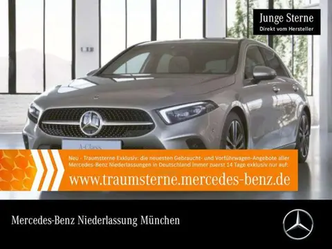Annonce MERCEDES-BENZ CLASSE A Diesel 2019 d'occasion Allemagne