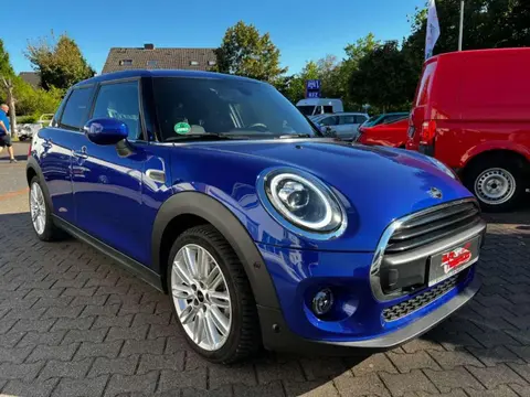 Annonce MINI ONE Essence 2019 d'occasion Allemagne