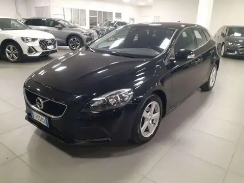 Annonce VOLVO V40 Diesel 2017 d'occasion 