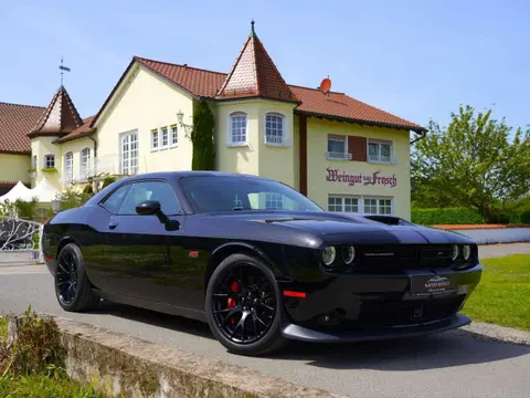 Used DODGE CHALLENGER Petrol 2016 Ad Germany