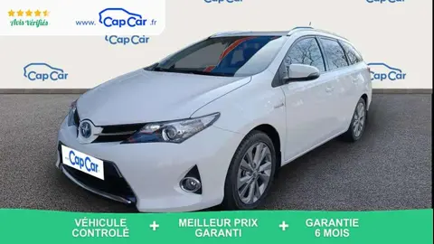 Used TOYOTA AURIS Hybrid 2014 Ad France