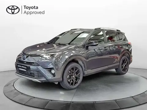 Used TOYOTA RAV4 Hybrid 2018 Ad 
