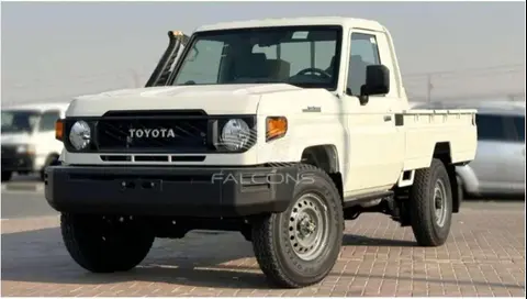 Annonce TOYOTA LAND CRUISER Essence 2024 d'occasion 