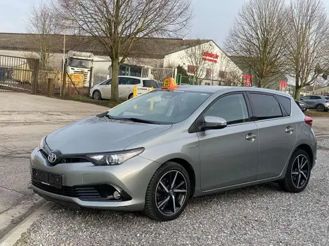 Used TOYOTA AURIS Hybrid 2018 Ad Belgium