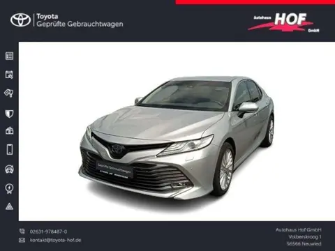 Used TOYOTA CAMRY Hybrid 2019 Ad Germany