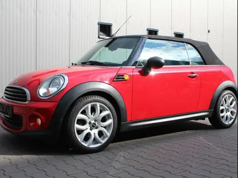 Annonce MINI ONE Essence 2015 d'occasion Allemagne