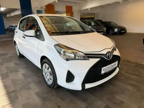 Annonce TOYOTA YARIS Essence 2015 d'occasion Allemagne