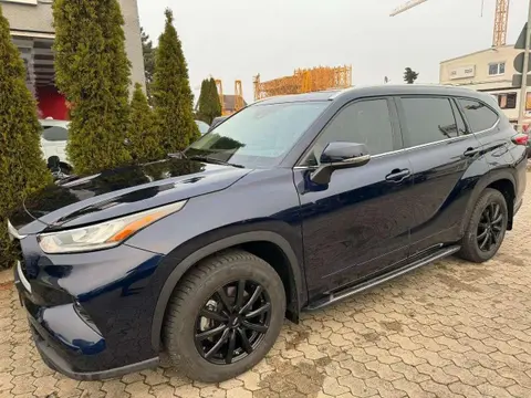 Annonce TOYOTA HIGHLANDER Essence 2022 d'occasion 