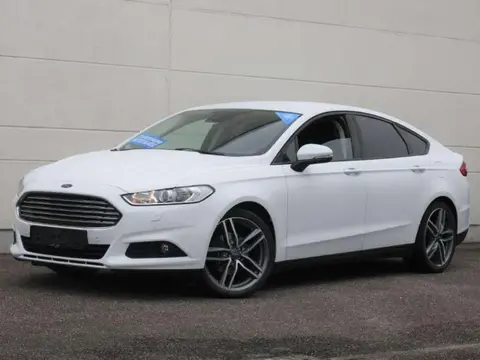 Used FORD MONDEO Petrol 2016 Ad Germany