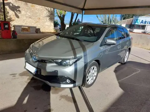 Used TOYOTA AURIS Hybrid 2018 Ad France
