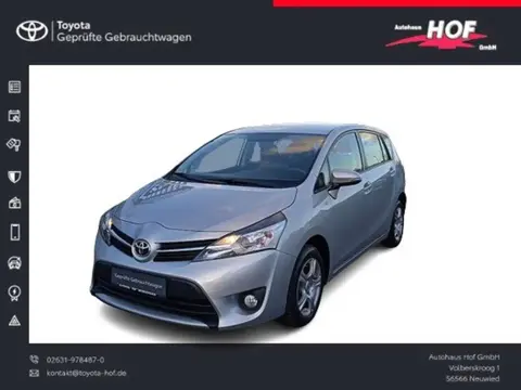 Annonce TOYOTA VERSO Essence 2015 d'occasion Allemagne