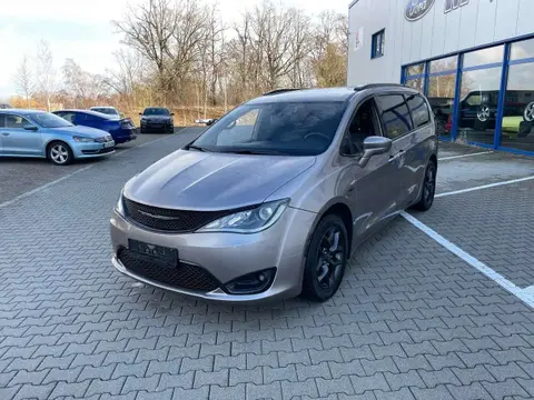 Used CHRYSLER PACIFICA Petrol 2019 Ad Germany