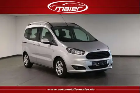 Annonce FORD TOURNEO Essence 2017 d'occasion Allemagne