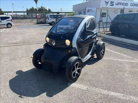 Used RENAULT TWIZY Electric 2019 Ad 
