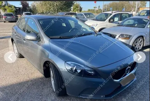 Annonce VOLVO V40 Diesel 2018 d'occasion 