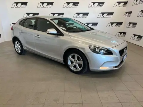 Annonce VOLVO V40 Diesel 2018 d'occasion 