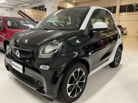 Annonce SMART FORTWO Essence 2014 d'occasion 