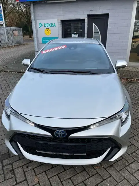 Annonce TOYOTA COROLLA Essence 2023 d'occasion Allemagne