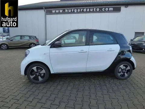 Used SMART FORFOUR Electric 2022 Ad 