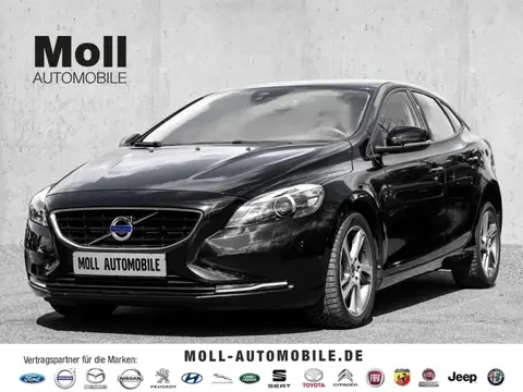 Used VOLVO V40 Petrol 2015 Ad 