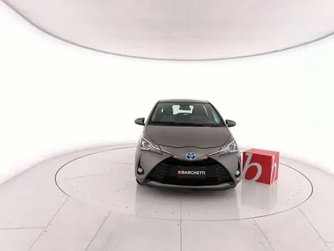 Used TOYOTA YARIS Hybrid 2019 Ad 