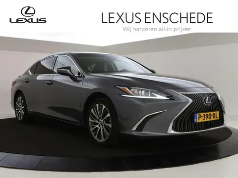Used LEXUS ES Hybrid 2022 Ad 
