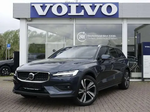 Used VOLVO V60 Diesel 2023 Ad Germany