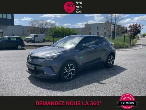 Used TOYOTA C-HR Hybrid 2019 Ad France