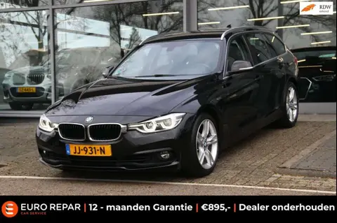 Used BMW SERIE 3 Petrol 2016 Ad 