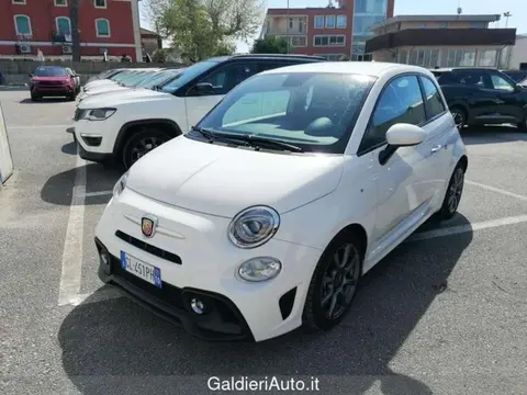 Annonce ABARTH 500 Essence 2022 d'occasion Italie