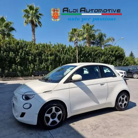 Used FIAT 500 Electric 2021 Ad Italy