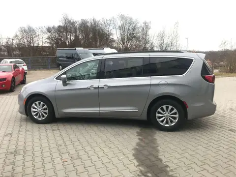 Used CHRYSLER PACIFICA Petrol 2016 Ad 