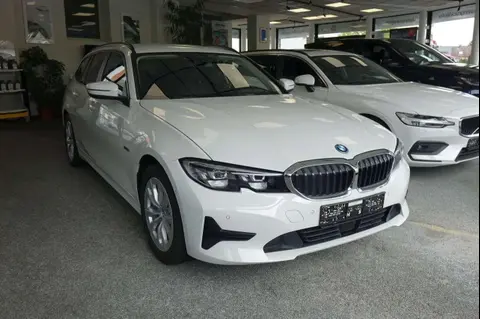 Annonce BMW SERIE 3 Hybride 2022 en leasing 