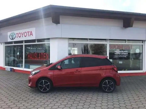 Used TOYOTA YARIS Hybrid 2016 Ad 