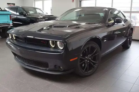 Used DODGE CHALLENGER Petrol 2015 Ad Germany