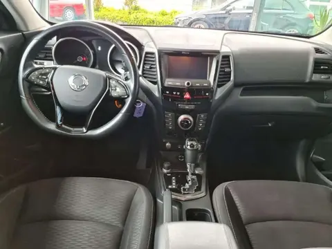 Used SSANGYONG XLV LPG 2018 Ad 