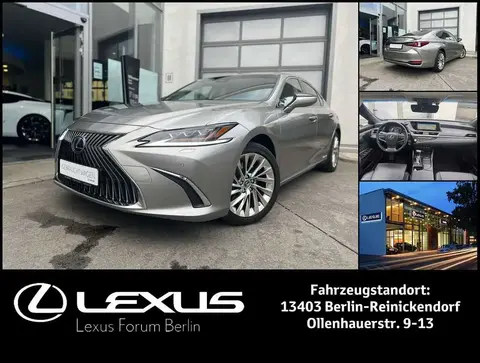 Used LEXUS ES Hybrid 2021 Ad 