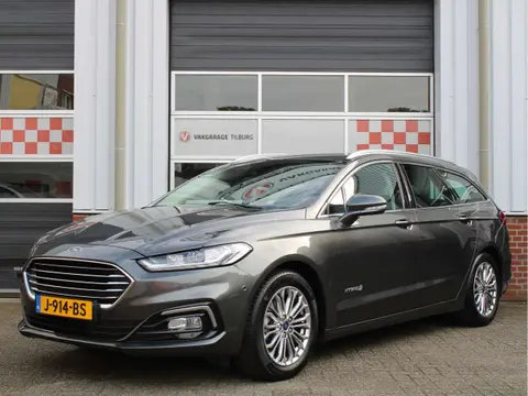 Used FORD MONDEO Hybrid 2020 Ad 