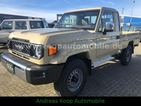 Annonce TOYOTA LAND CRUISER Essence 2024 d'occasion Allemagne