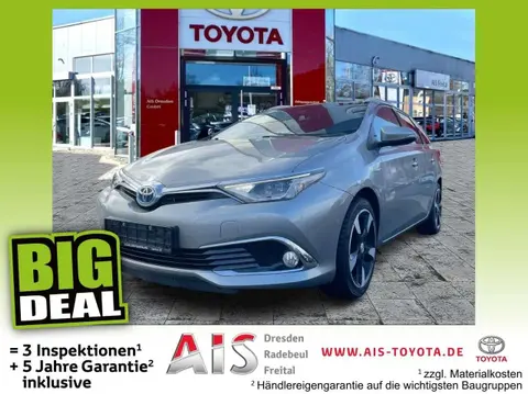 Used TOYOTA AURIS Hybrid 2017 Ad 