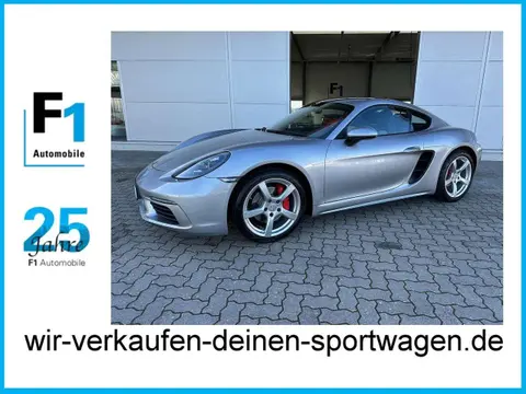 Used PORSCHE 718 Petrol 2018 Ad Germany