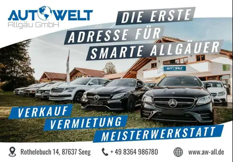 Used VOLKSWAGEN GOLF Petrol 2018 Ad 