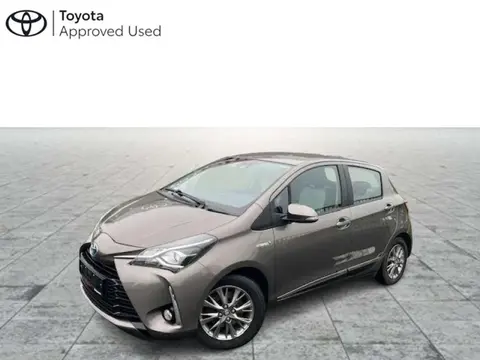 Used TOYOTA YARIS Hybrid 2017 Ad 