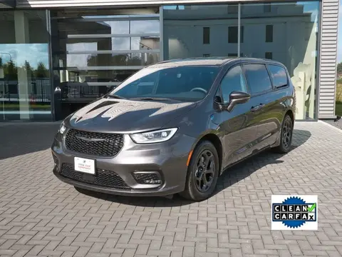 Used CHRYSLER PACIFICA Petrol 2022 Ad Germany