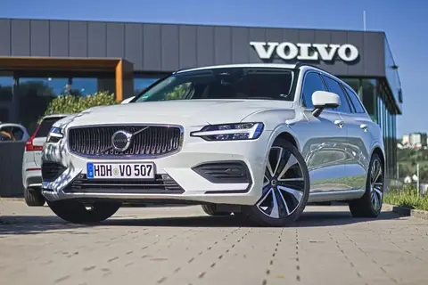 Annonce VOLVO V60 Essence 2022 d'occasion 