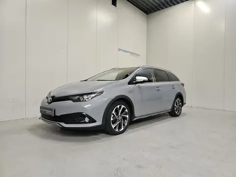 Used TOYOTA AURIS Hybrid 2019 Ad 
