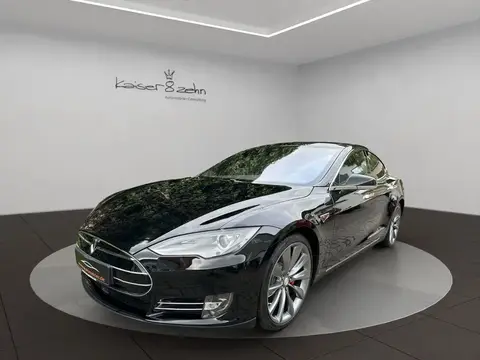 Used TESLA MODEL S Electric 2015 Ad Germany